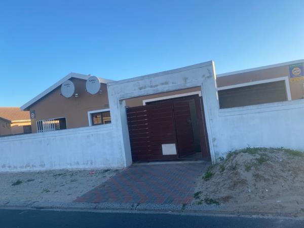 2 Bedroom House