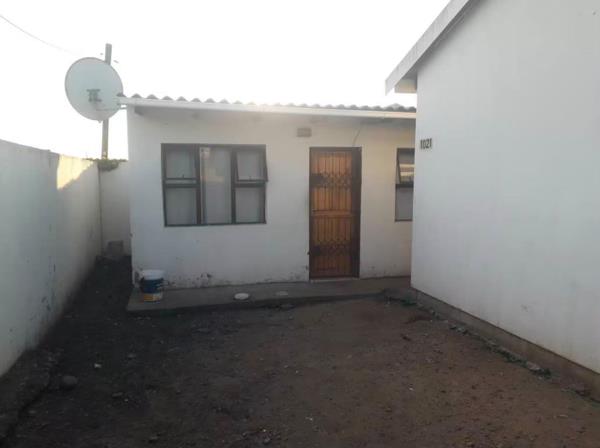 2 Bedroom House