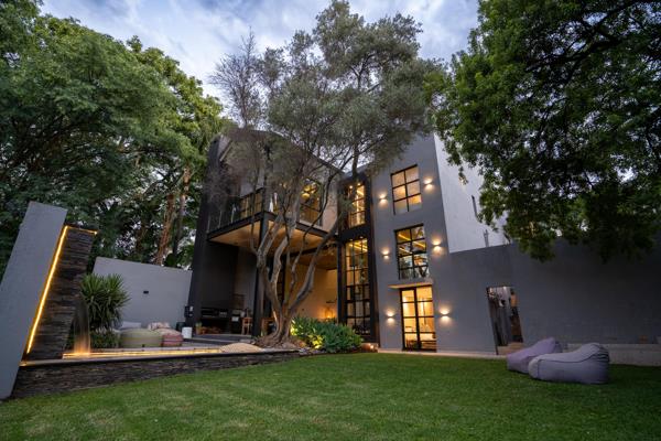 6 Bedroom House
