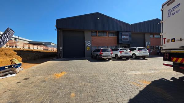 488 m² Industrial space