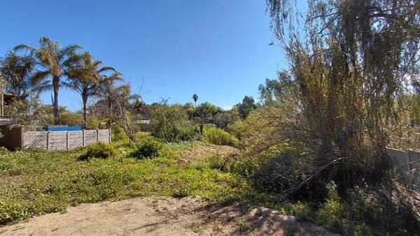 869 m² Land