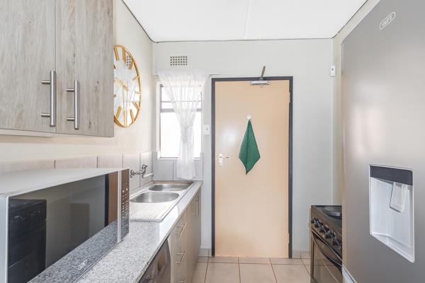 2 Bedroom Apartment
