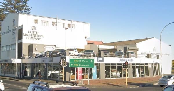824 m² Commercial space