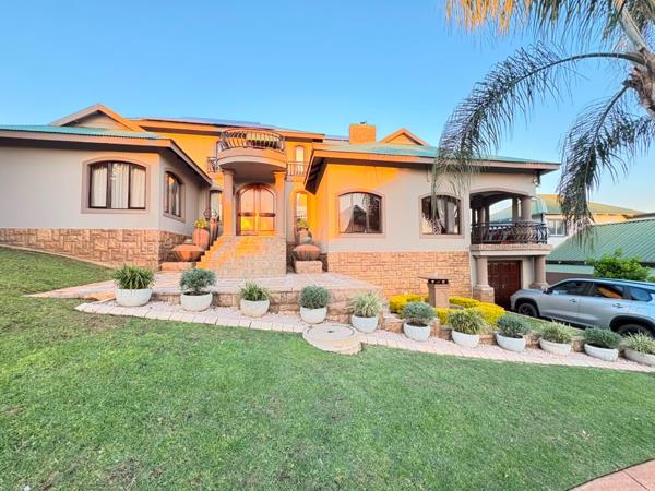 6 Bedroom House