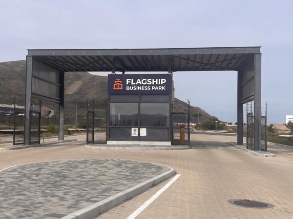 1 515 m² Land