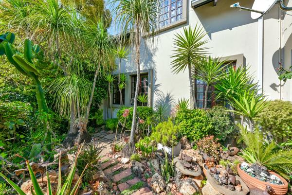 4 Bedroom Townhouse