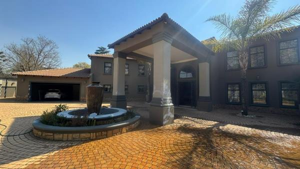 5 Bedroom House
