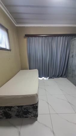 1 Bedroom House