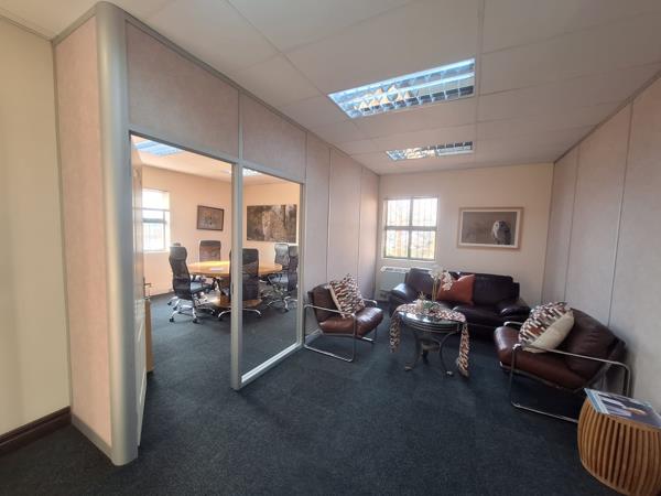 150 m² Office Space