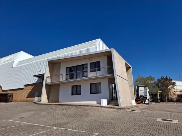 766 m² Industrial space