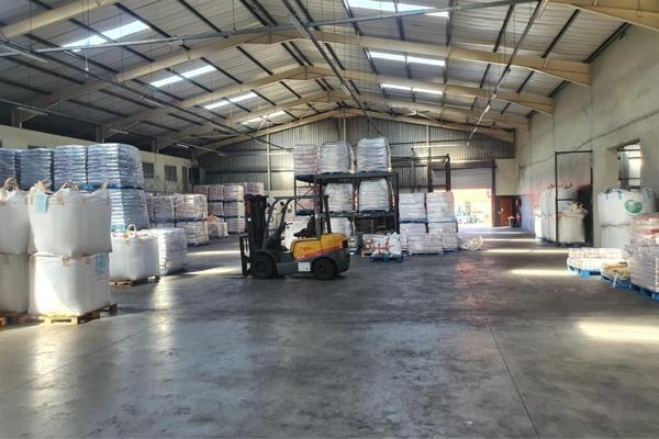 4 100 m² Industrial space