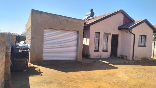 2 Bedroom House