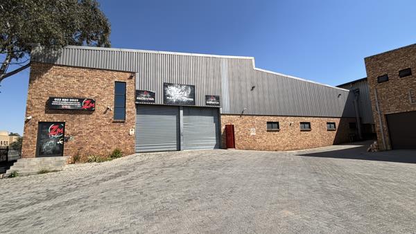 2 369 m² Industrial space