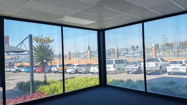 383 m² Office Space