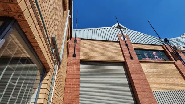 439 m² Industrial space
