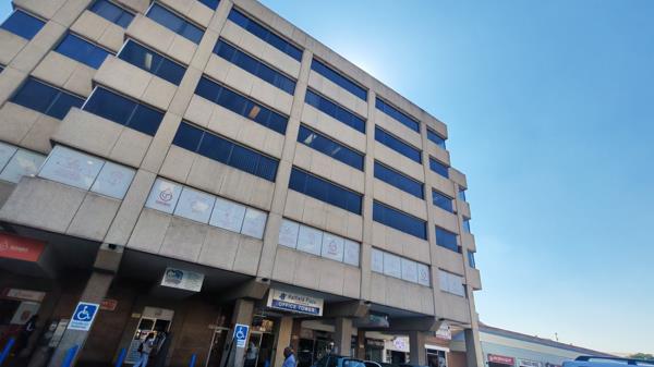 122 m² Office Space