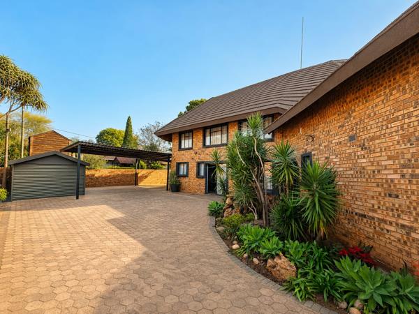 6 Bedroom House