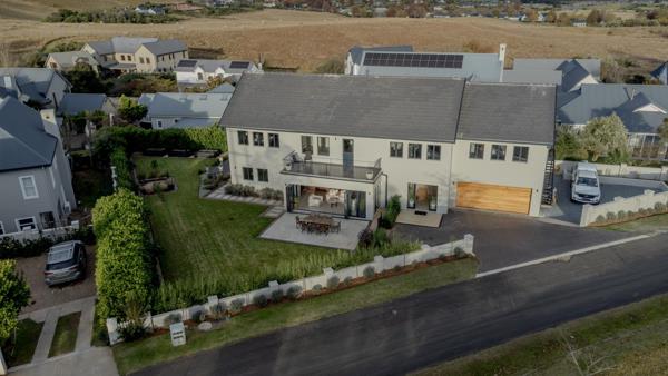 5 Bedroom House