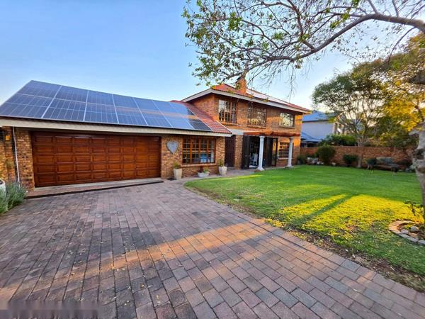 5 Bedroom House
