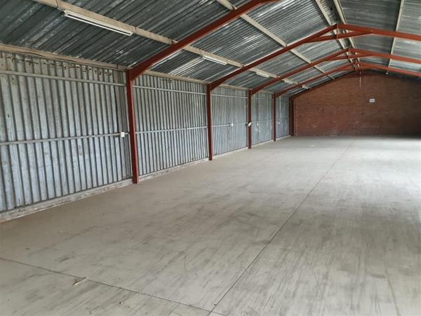 724 m² Industrial space