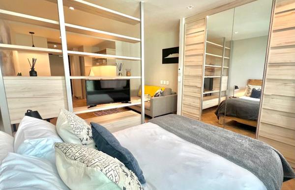 Studio Apartment