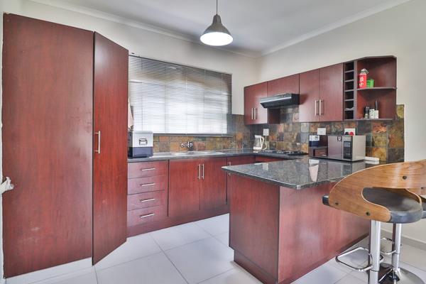 2 Bedroom Flat