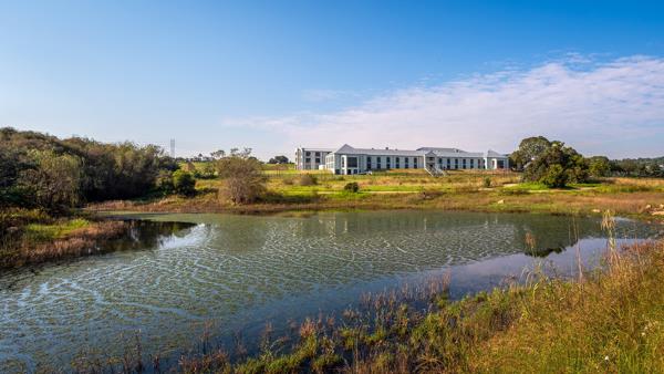 662 m² Land