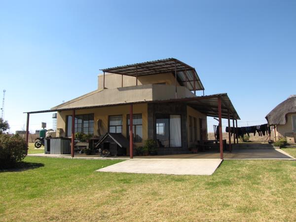 2 Bedroom House