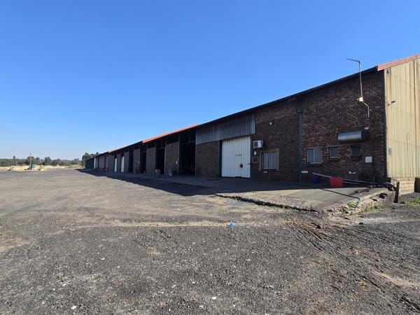 7 400 m² Industrial space