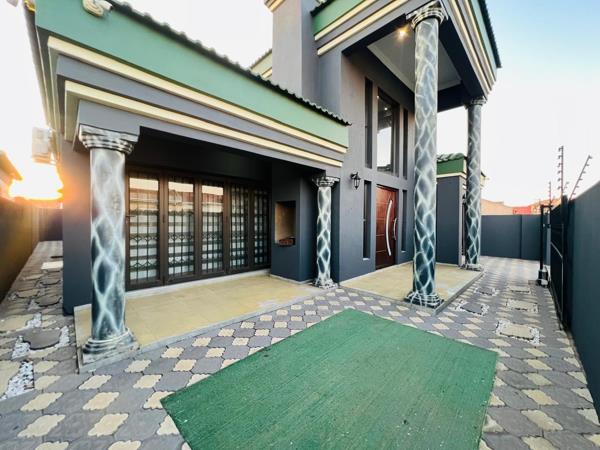 2 Bedroom House