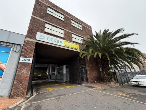 200 m² Commercial space