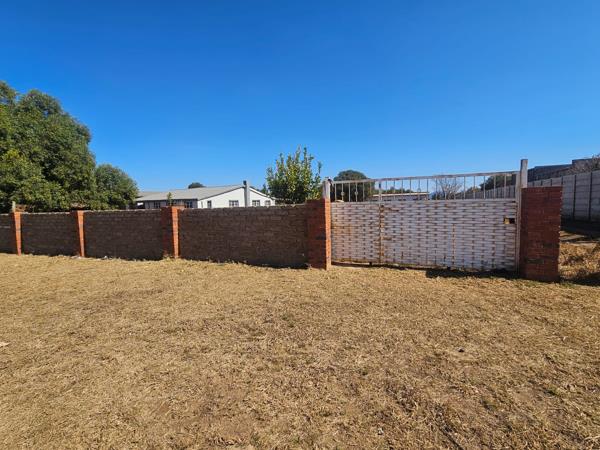 709 m² Land