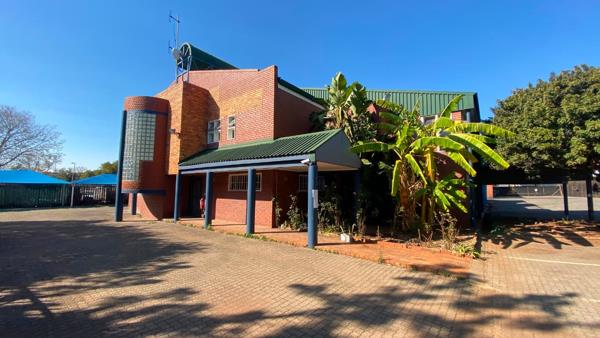2 606 m² Industrial space