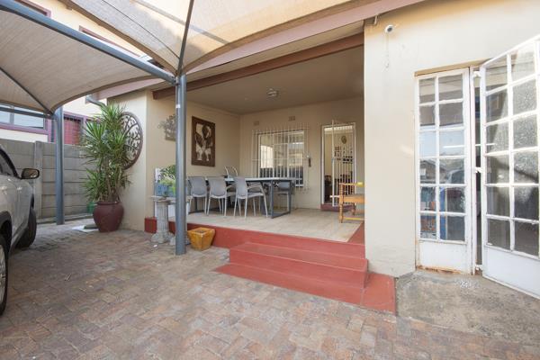 2.5 Bedroom Townhouse