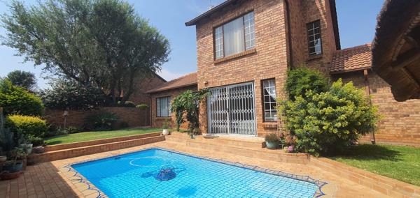 4 Bedroom Townhouse