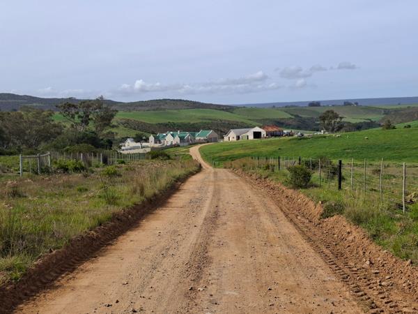 852 ha Farm