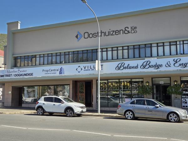 135 m² Commercial space