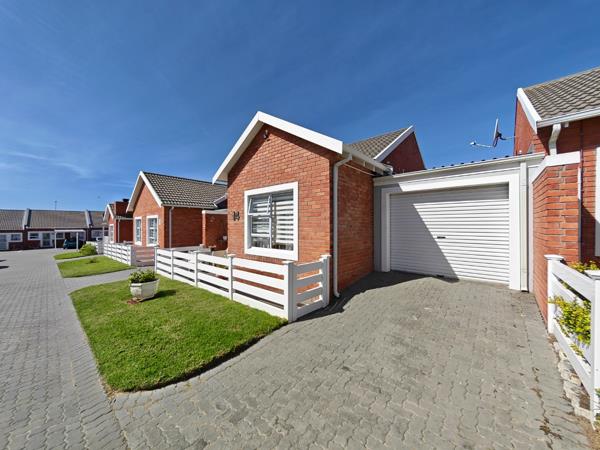 1 Bedroom Townhouse