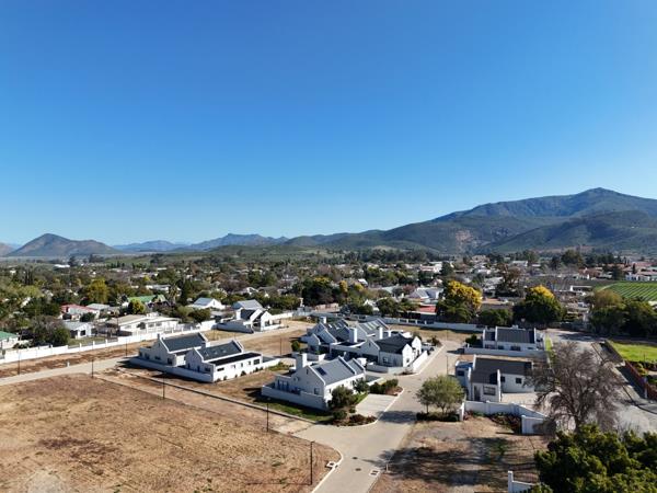 271 m² Land