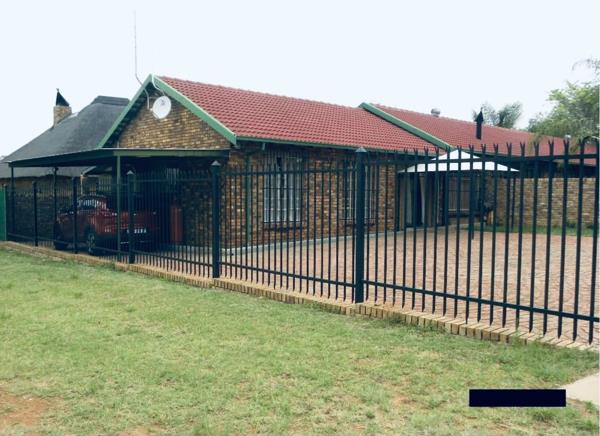 4 Bedroom House
