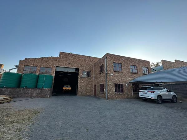 872 m² Industrial space