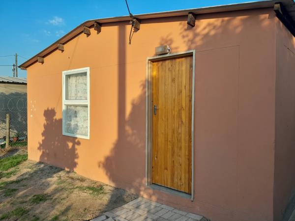 2 Bedroom House