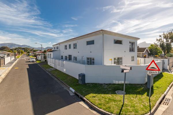8 Bedroom House