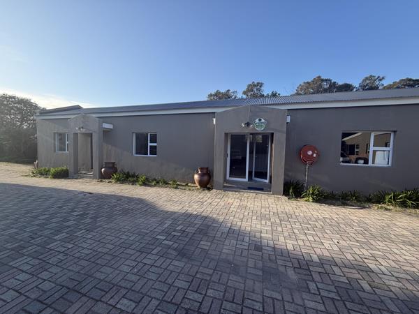 120 m² Commercial space