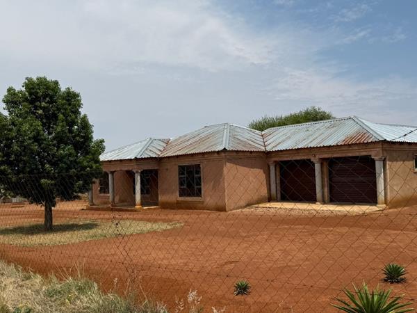 4 Bedroom House