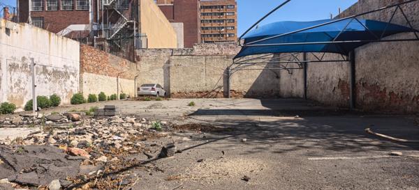 49 m² Land