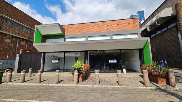482 m² Commercial space