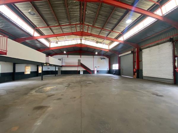 690 m² Industrial space