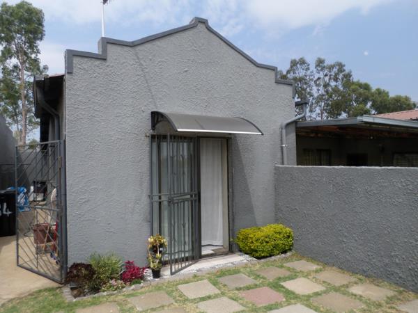 1 Bedroom House