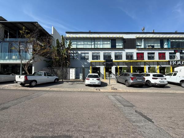 255 m² Commercial space